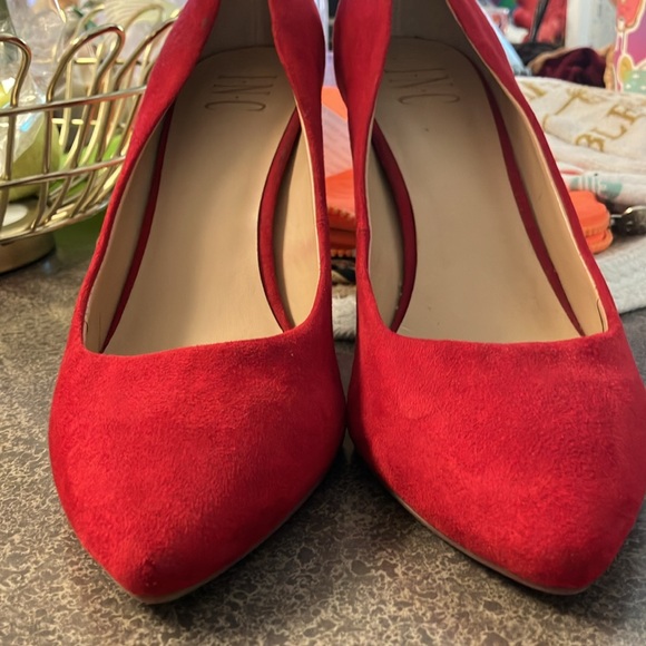 Red Heel Pumps Suede Leather Pointed Toe I.N.C. - Picture 8 of 9